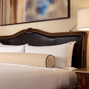 Deluxe Room Bed Type Assigned at Check
